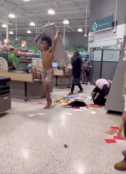 store-fight-shelve