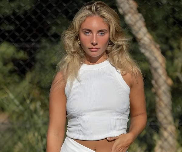 Image-of-Bonnie-Blue-