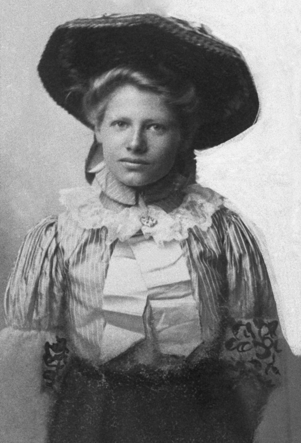 Belle Gunness, queen of black widows, murdered dozens and planted victims  around farm – New York Daily News